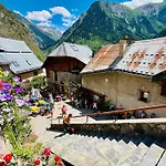 La Cascade, - Les 2 Alpes Venosc